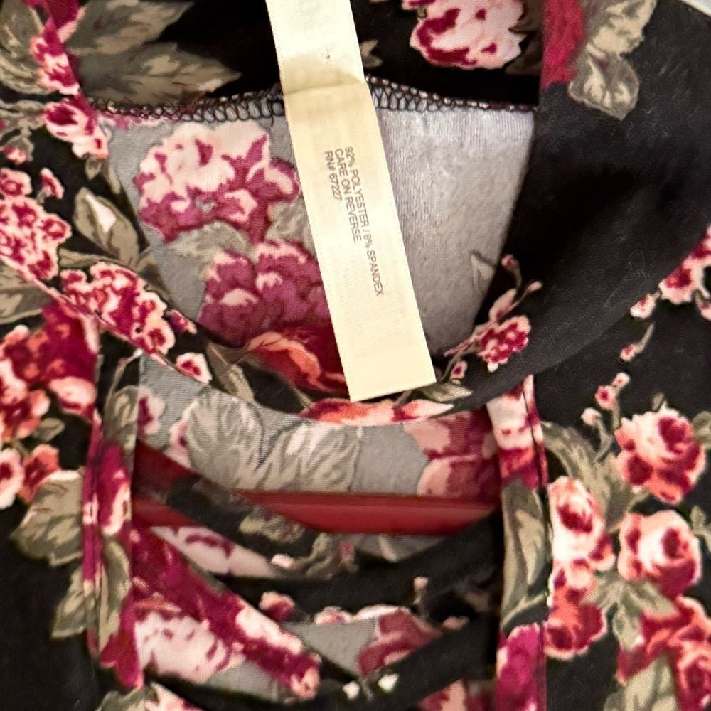 New B&B Boutique soft black floral dress Medium - Picture 7 of 16